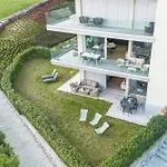 Apartment Modern House *