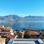 Modern House Appartement Menaggio
