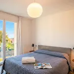Modern House Apartament Menaggio