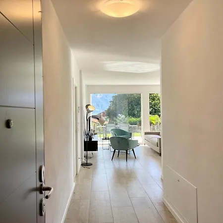 Modern House * Menaggio