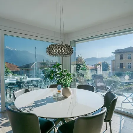 Modern House Apartman