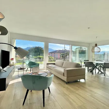 Modern House Appartement Menaggio