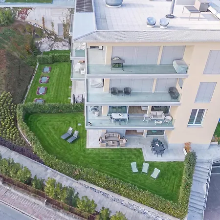 Modern House Apartment *