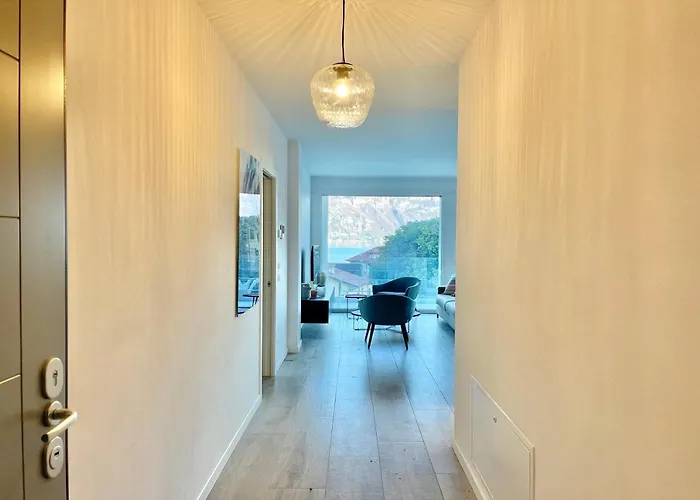 Modern House Apartman *