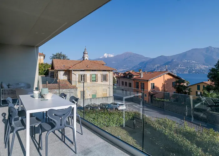 Modern House * Menaggio