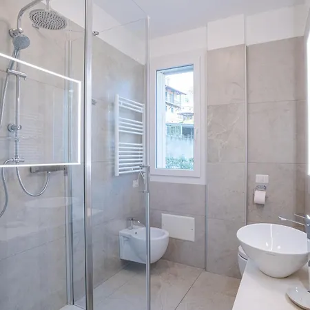 Modern House Menaggio
